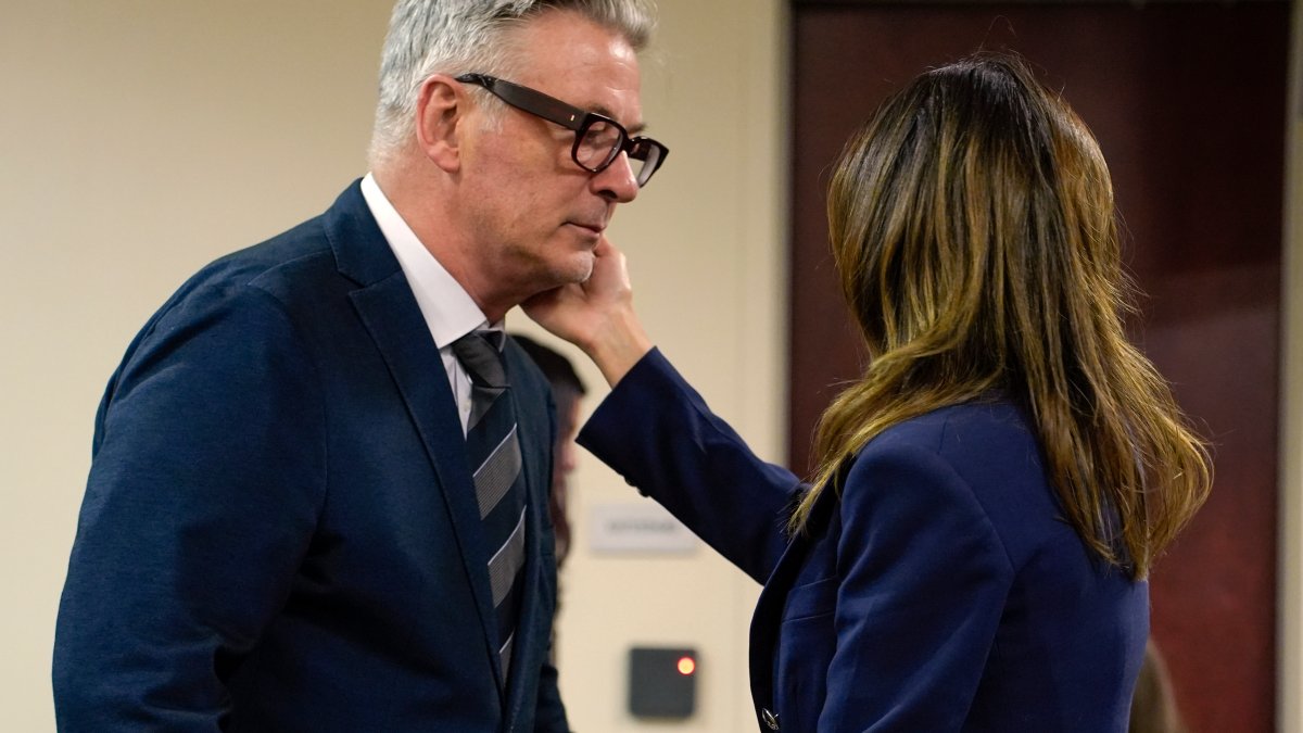 ‘Rust' crew settles lawsuit against film producers and Alec Baldwin in fatal shooting