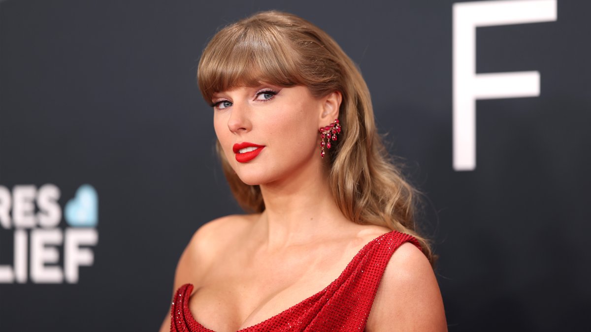 Taylor Swift visits patients at Children’s Hospital in Florida – NBC 6