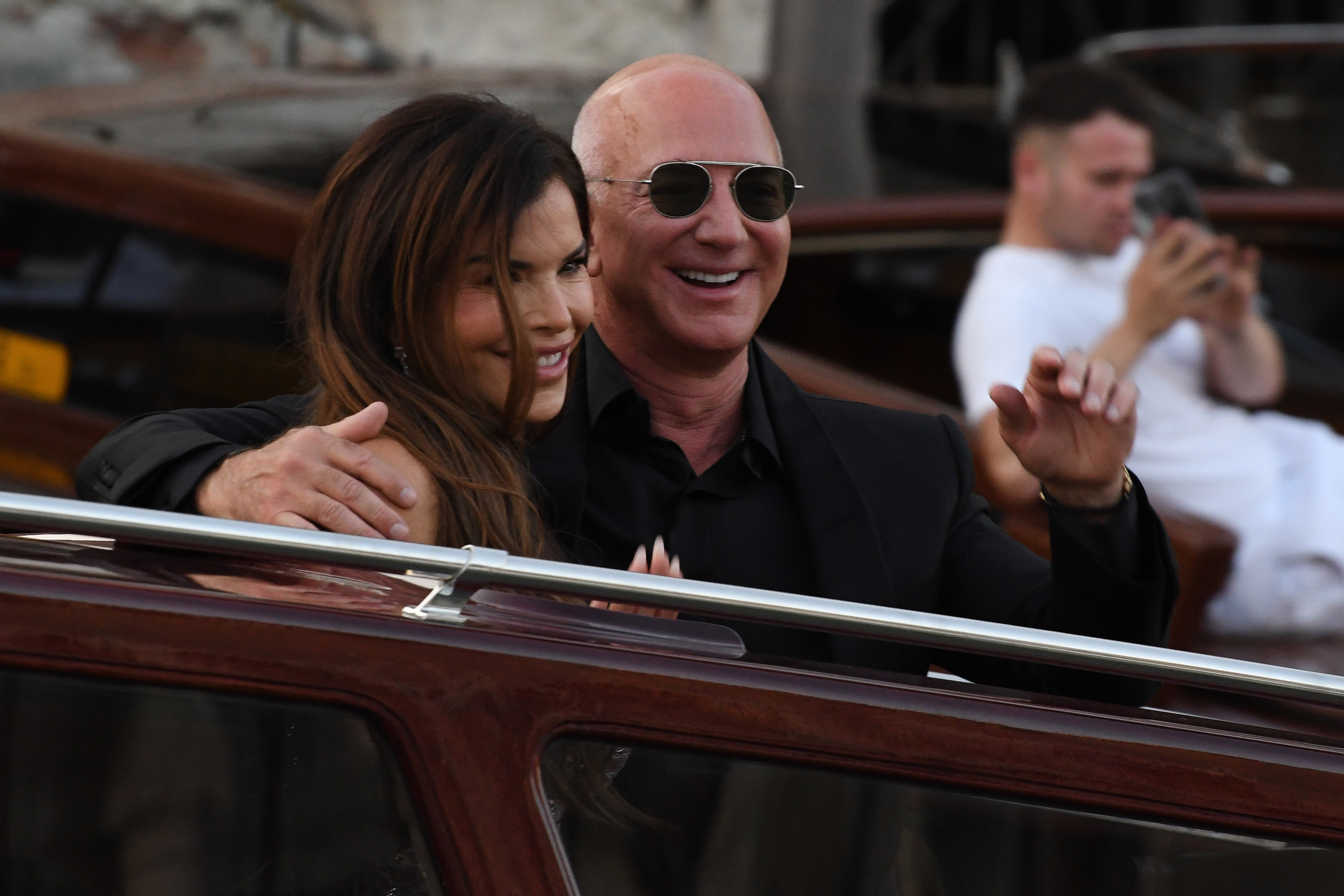 How Lauren Sánchez’s kids played a role in her and Jeff Bezos’ wedding