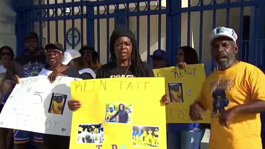 Rally calls for reinstatement of Teddy Bridgewater as Miami Northwestern  football coach – NBC 6 South Florida