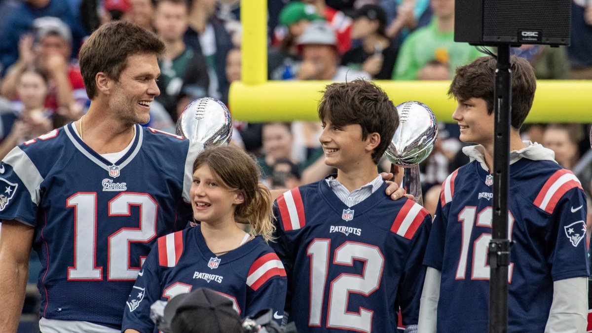 Tom Brady says 'prioritizing' NFL career made him a better dad
