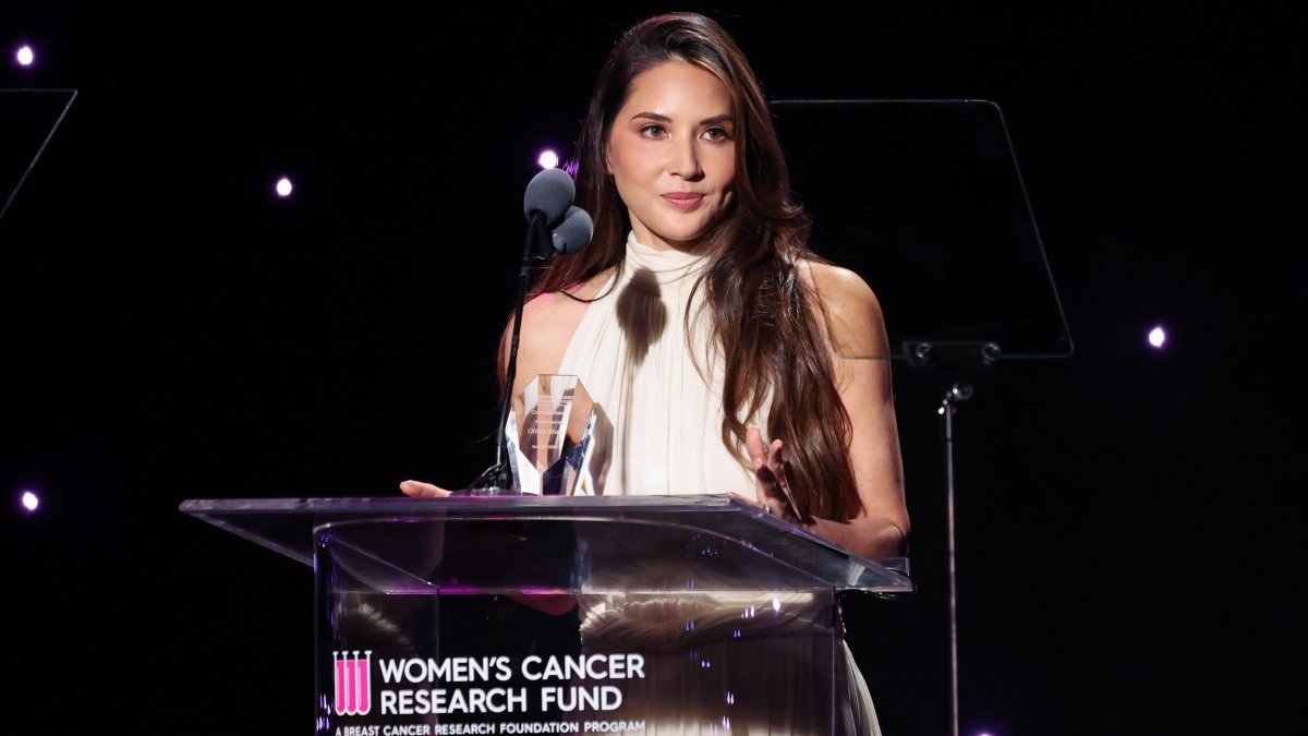 Olivia Munn's mother diagnosed with breast cancer after actor's own cancer diagnosis