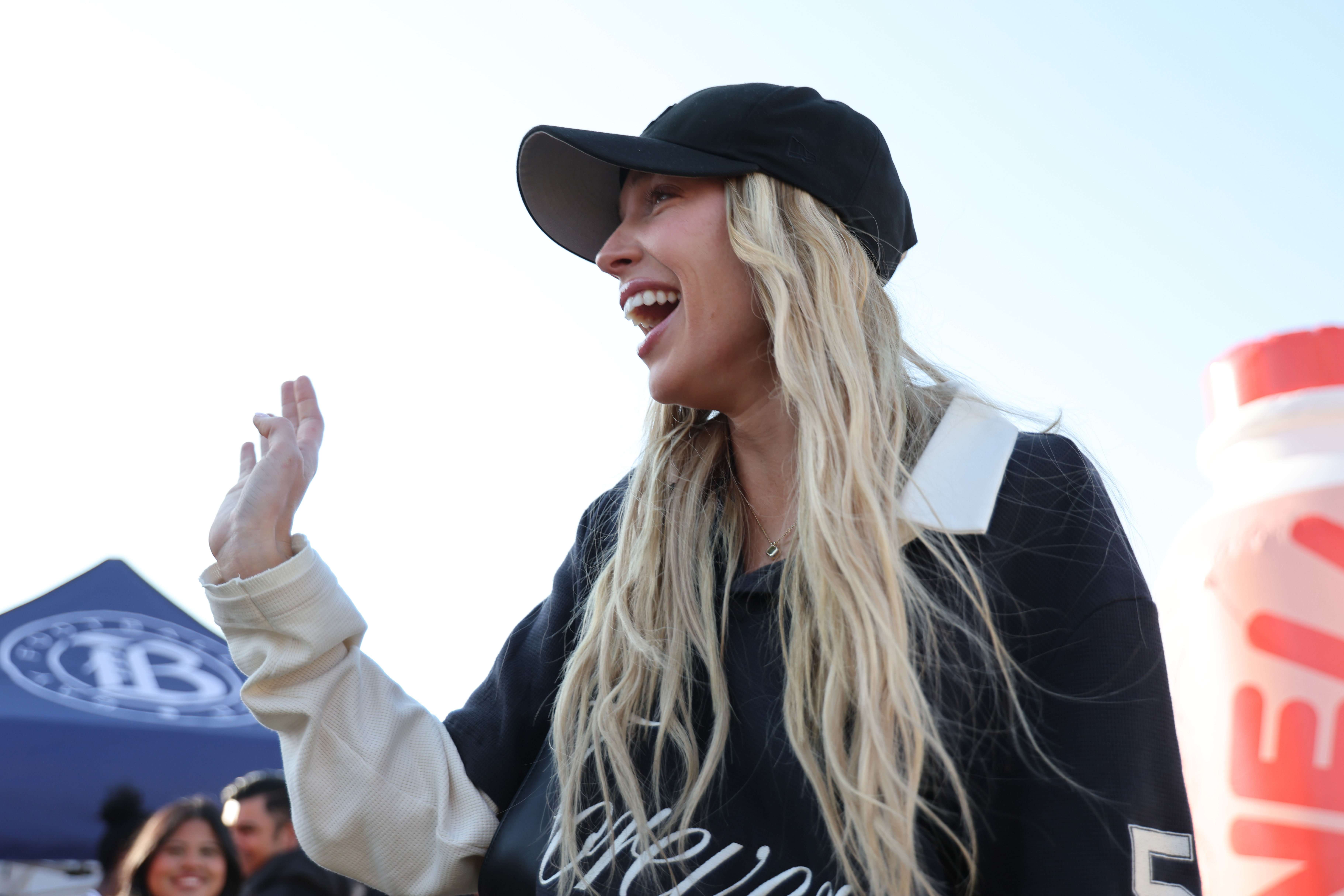 'Brutal': Alex Cooper booed while singing seventh-inning stretch at Wrigley Field, video shows