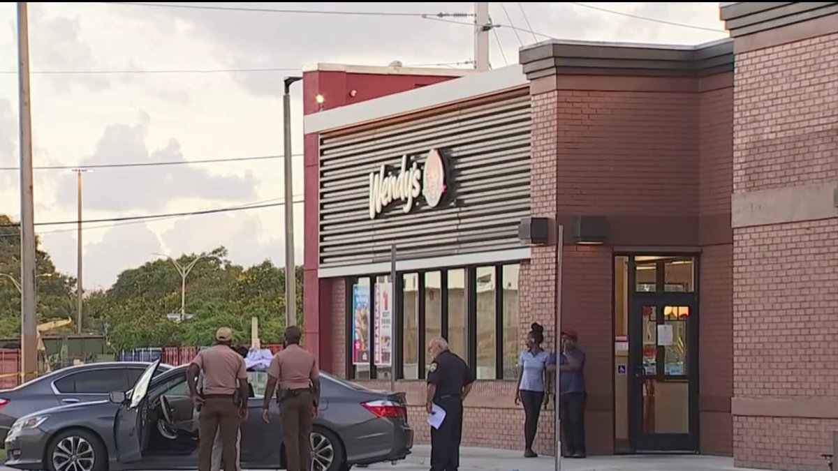 2 victims found shot at Wendy’s in Opa-locka: Police – NBC 6 South Florida