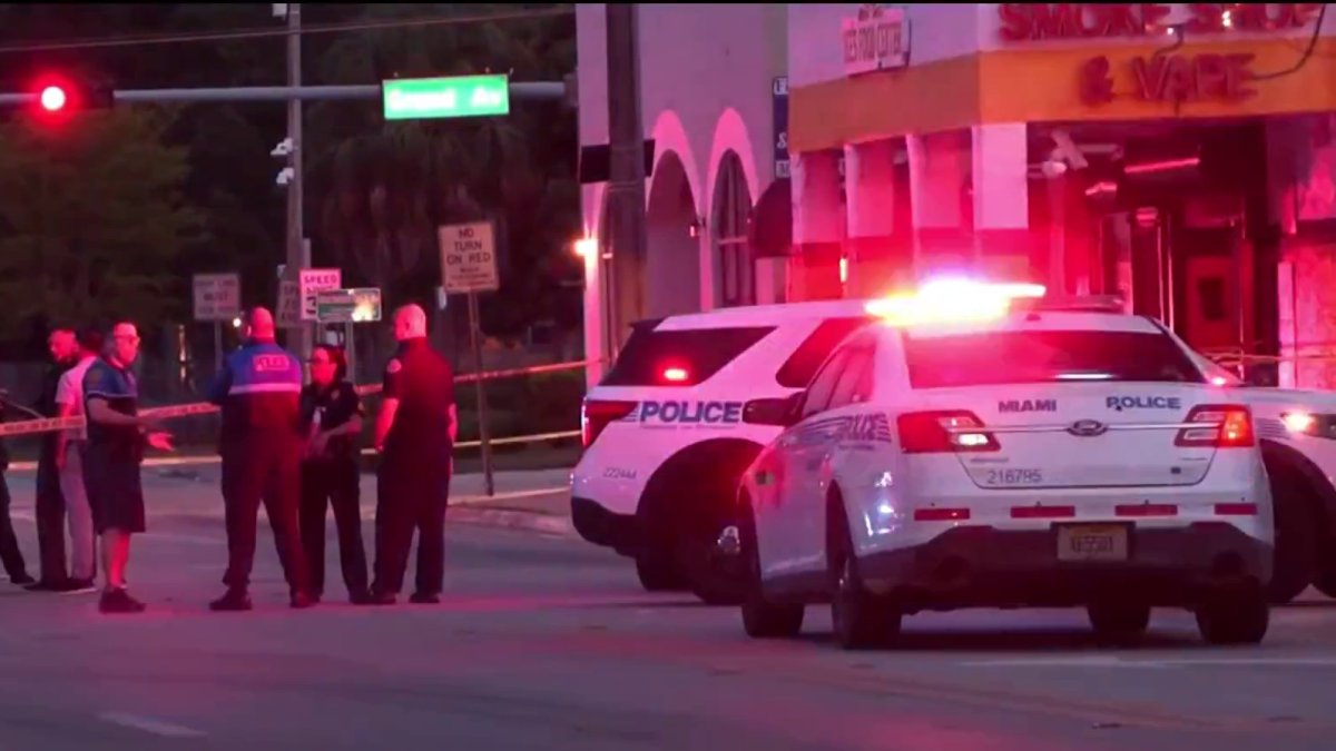 $5,000 reward offered for gunman who shot man to death in Coconut Grove