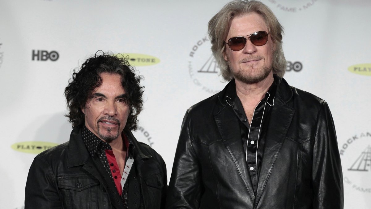Business spat between Hall and Oates resolved in arbitration, attorneys say Business spat between Hall and Oates resolved in arbitration, attorneys say