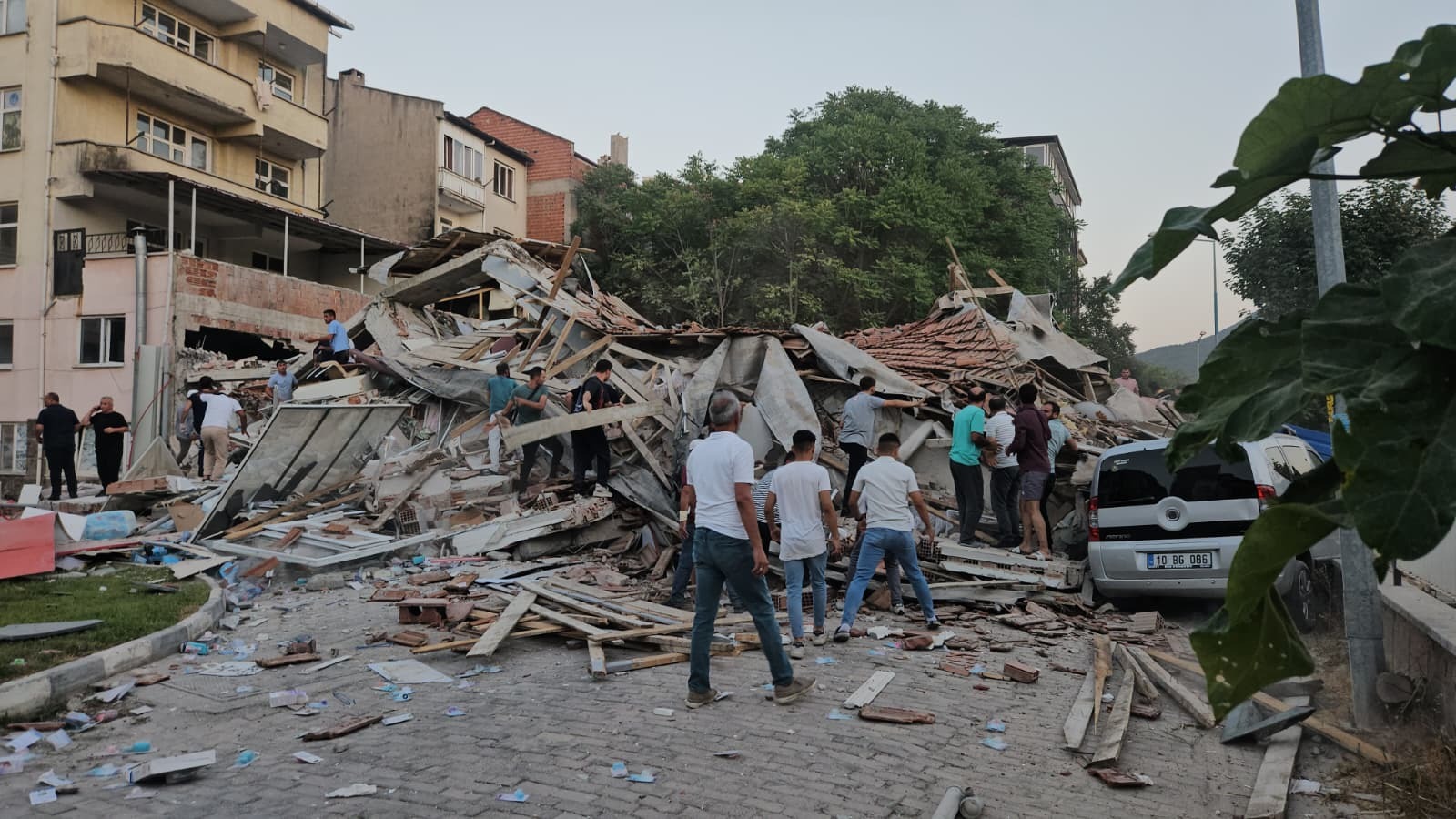 Magnitude 6.1 earthquake in Turkey causes multiple buildings to collapse