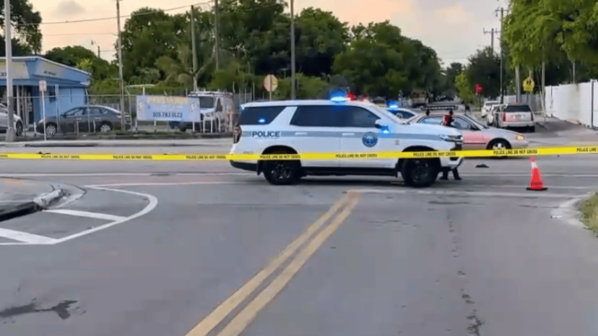 Crash injures elderly pedestrian in Miami – NBC 6 South Florida