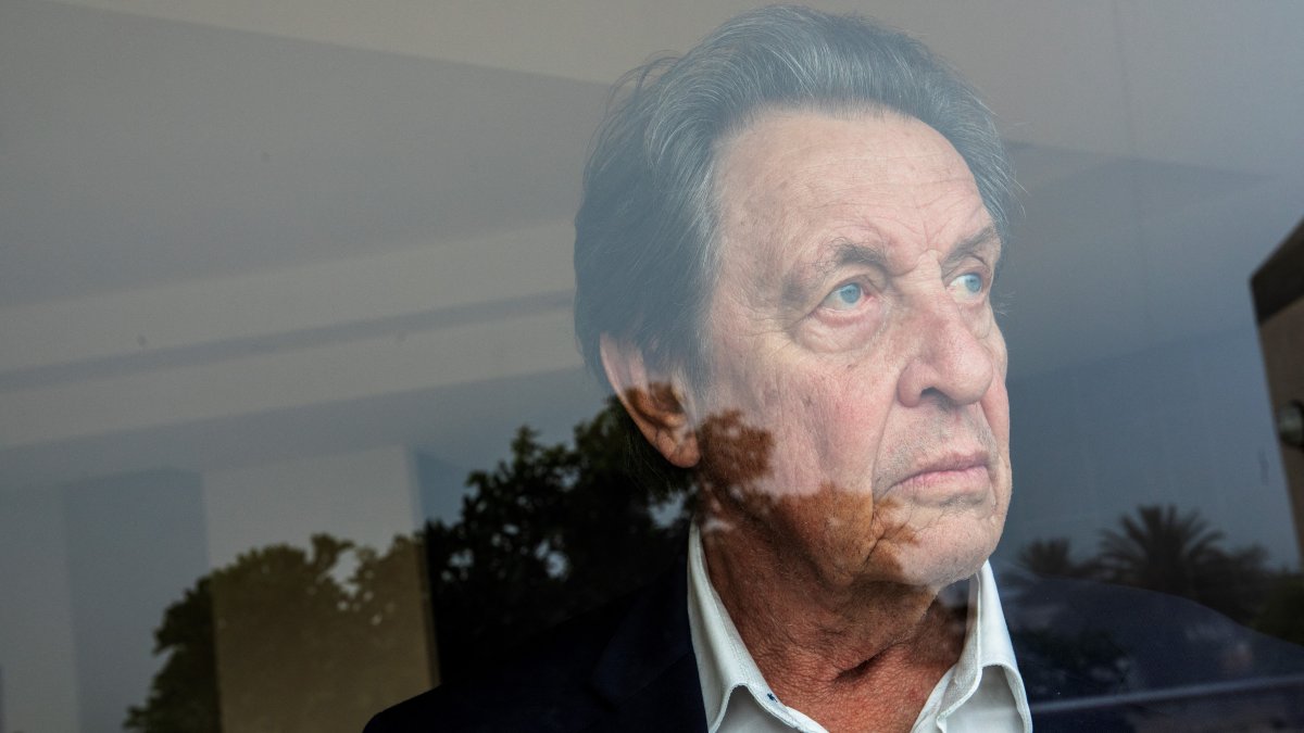 Elon Musk's dad accused of sexual abuse by 5 of his children Elon Musk's dad accused of sexual abuse by 5 of his children