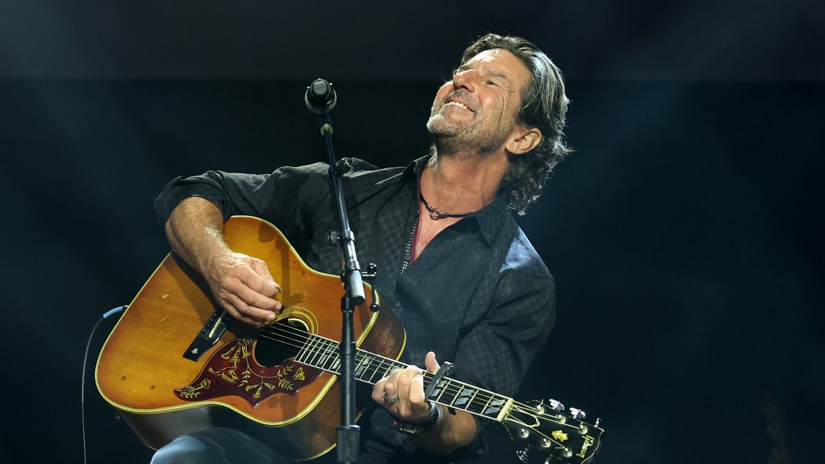 Brett James, songwriter of 'Jesus, Take The Wheel,' confirmed dead in plane crash Brett James, songwriter of 'Jesus, Take The Wheel,' confirmed dead in plane crash