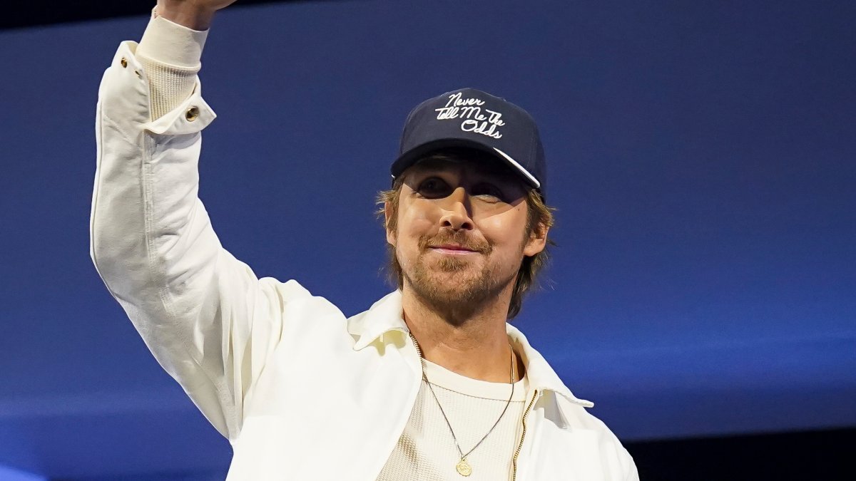 First look at Ryan Gosling in ‘Star Wars: Starfighter’ First look at Ryan Gosling in ‘Star Wars: Starfighter’