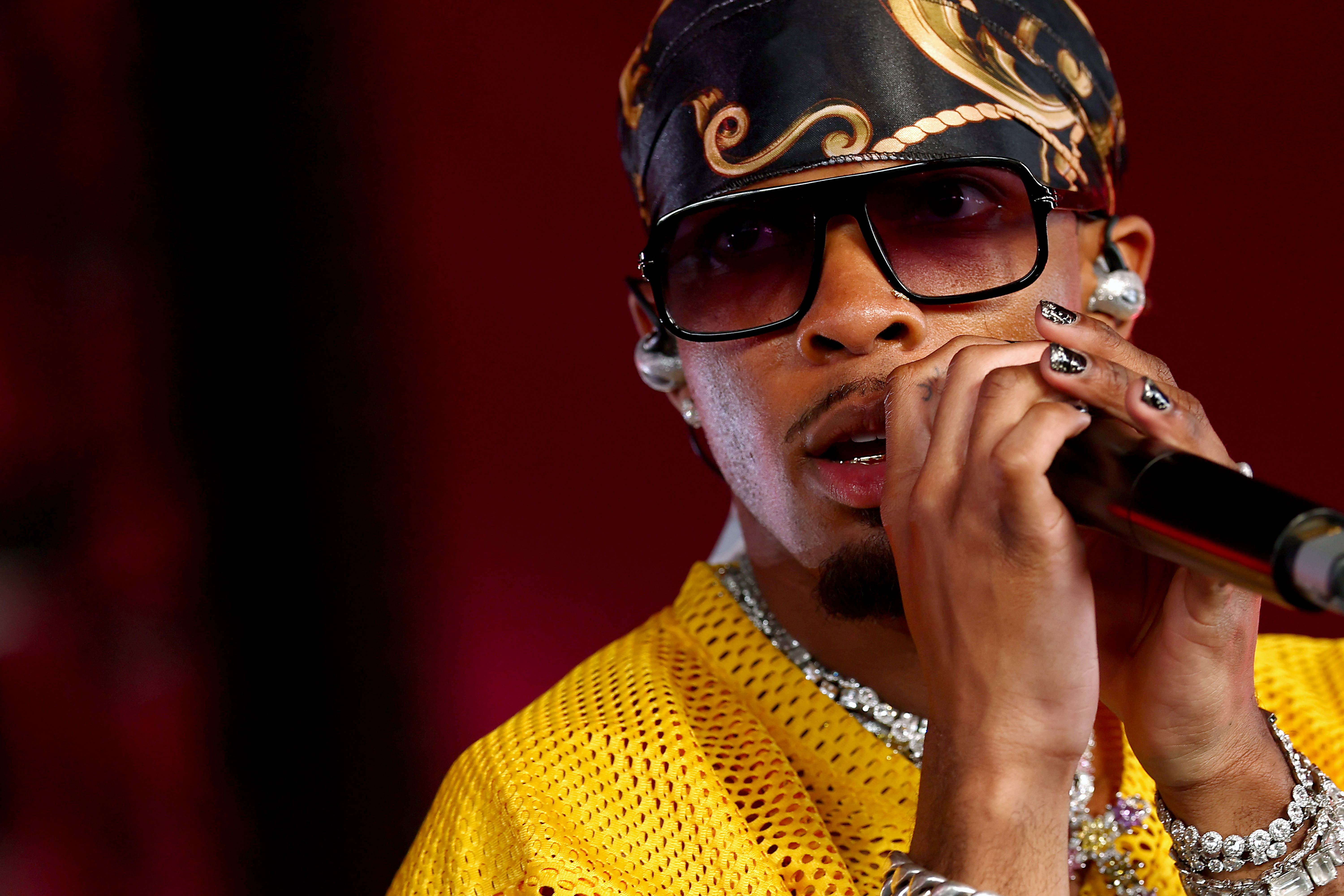 D4vd cancels remaining U.S. tour dates, including LA Greek Theatre show