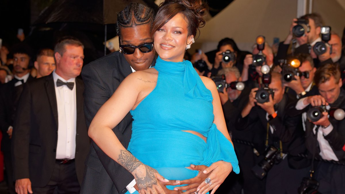Rihanna gives birth, welcomes baby number 3 with A$AP Rocky Rihanna gives birth, welcomes baby number 3 with A$AP Rocky
