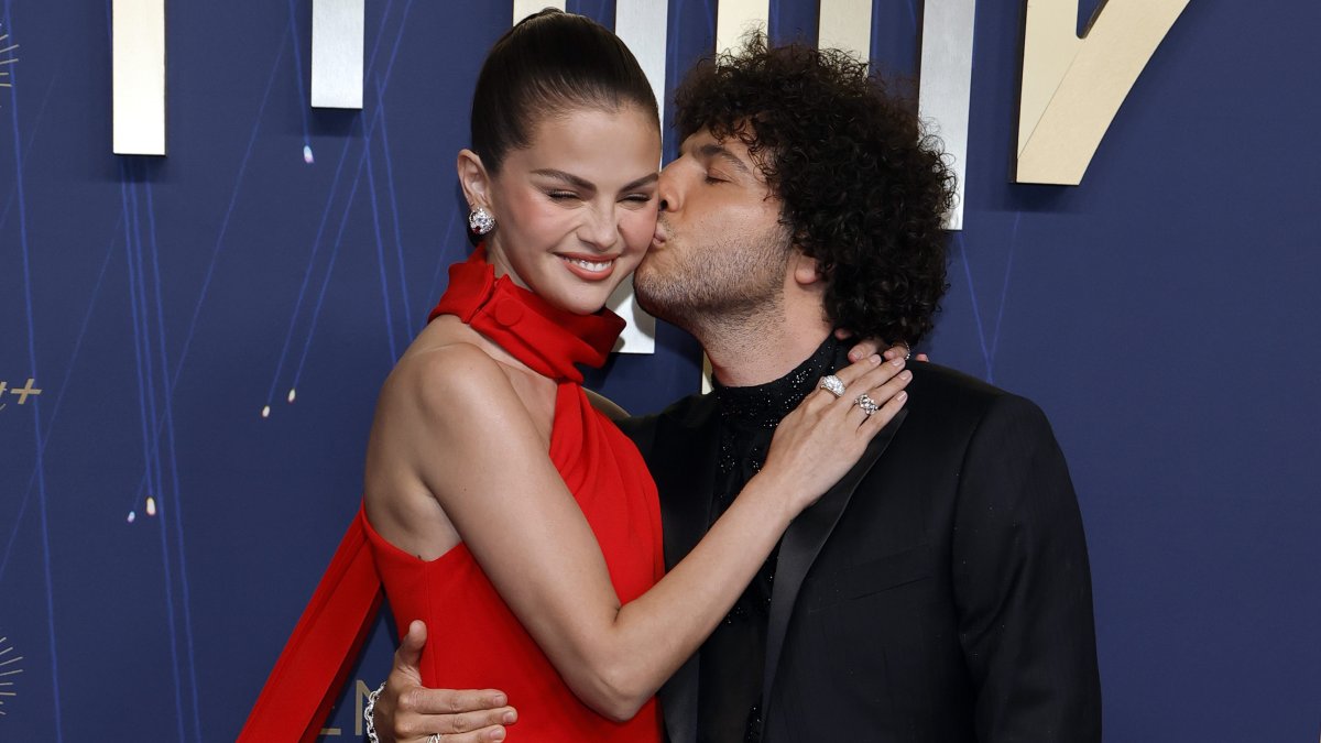 Selena Gomez reveals why she was 'sobbing' after marrying Benny Blanco
