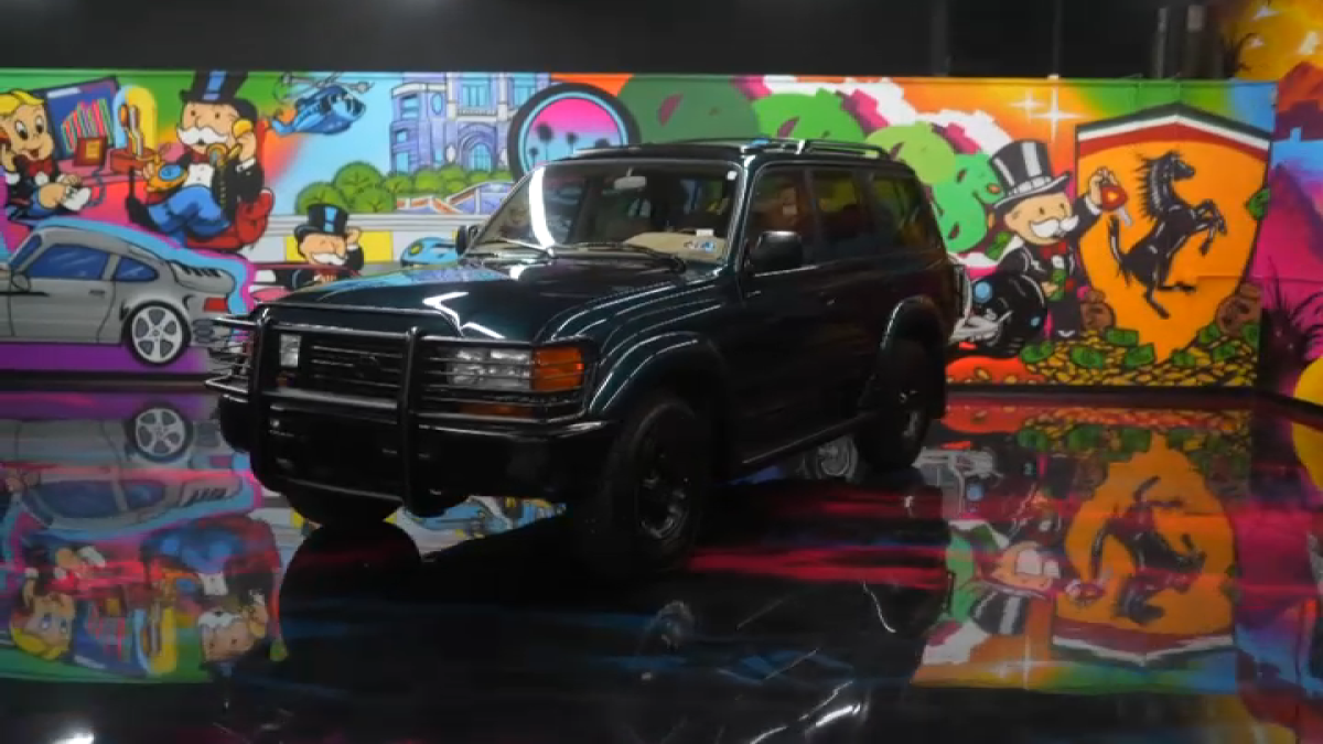 Shaquille O’Neal turns to California auto shop to restore Kobe Bryant's beloved ride