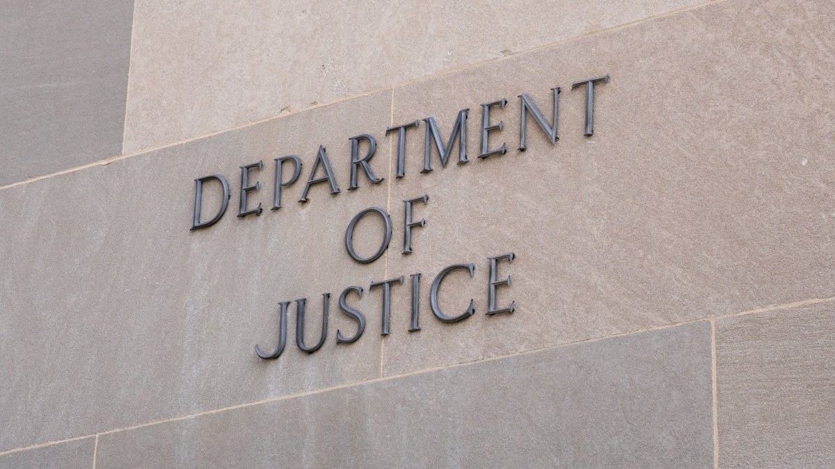 Drug trafficker missing after failing to report to Georgia facility after Miami transf...