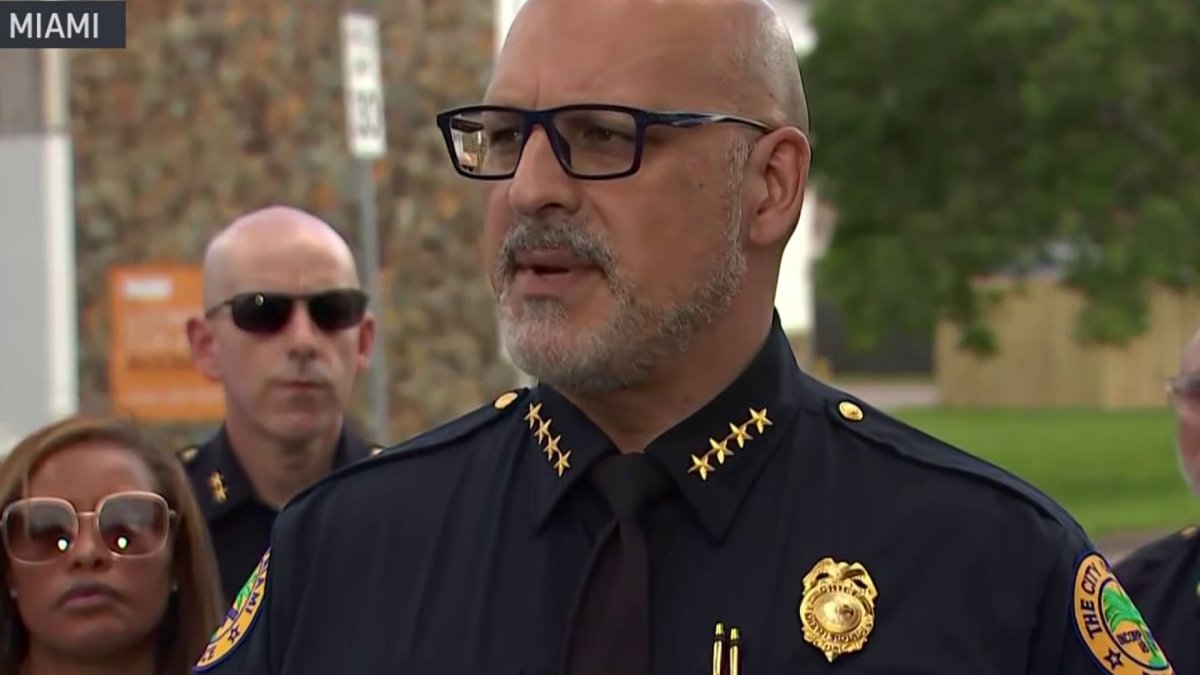 Miami Police Chief provides update and identifies suspect who shot 2 ...