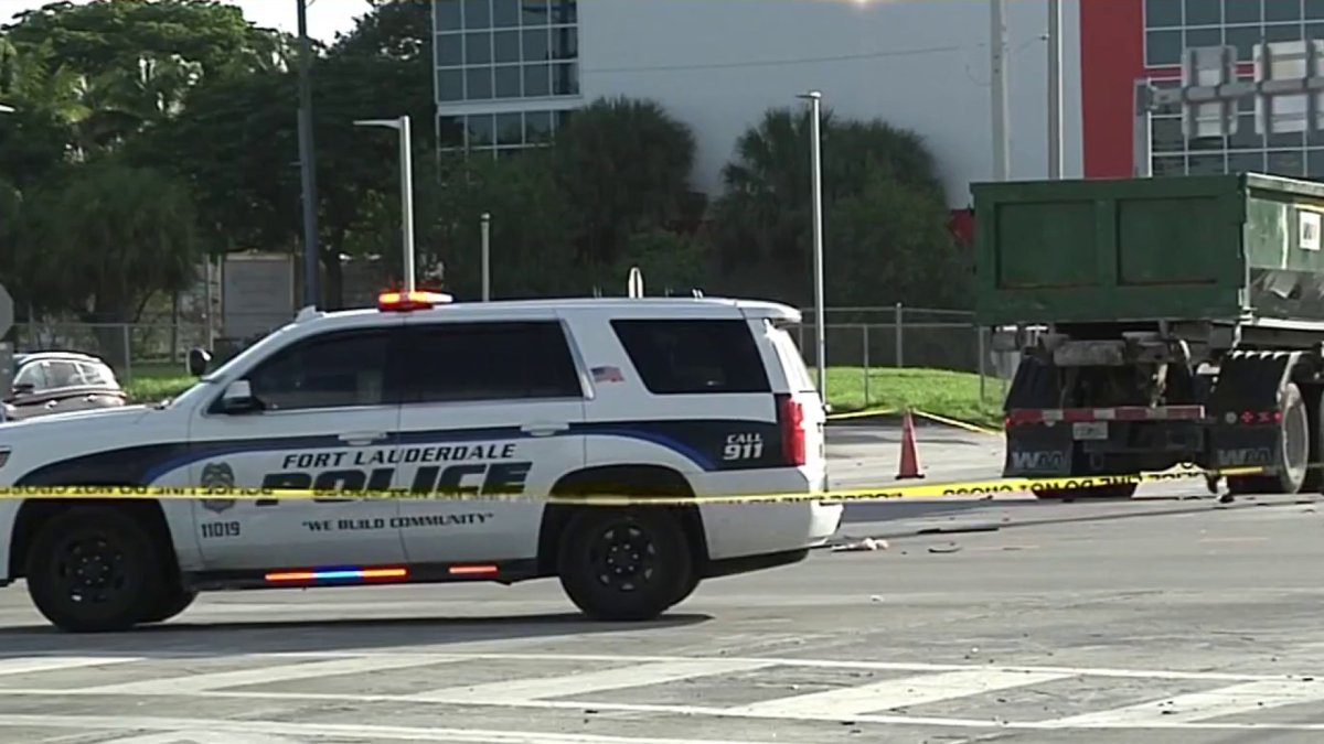 Scooter driver dead after crash with garbage truck in Fort Lauderdale ...