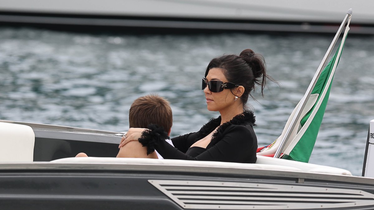 Kourtney Kardashian shares update on co-parenting with Scott Disick Kourtney Kardashian shares update on co-parenting with Scott Disick