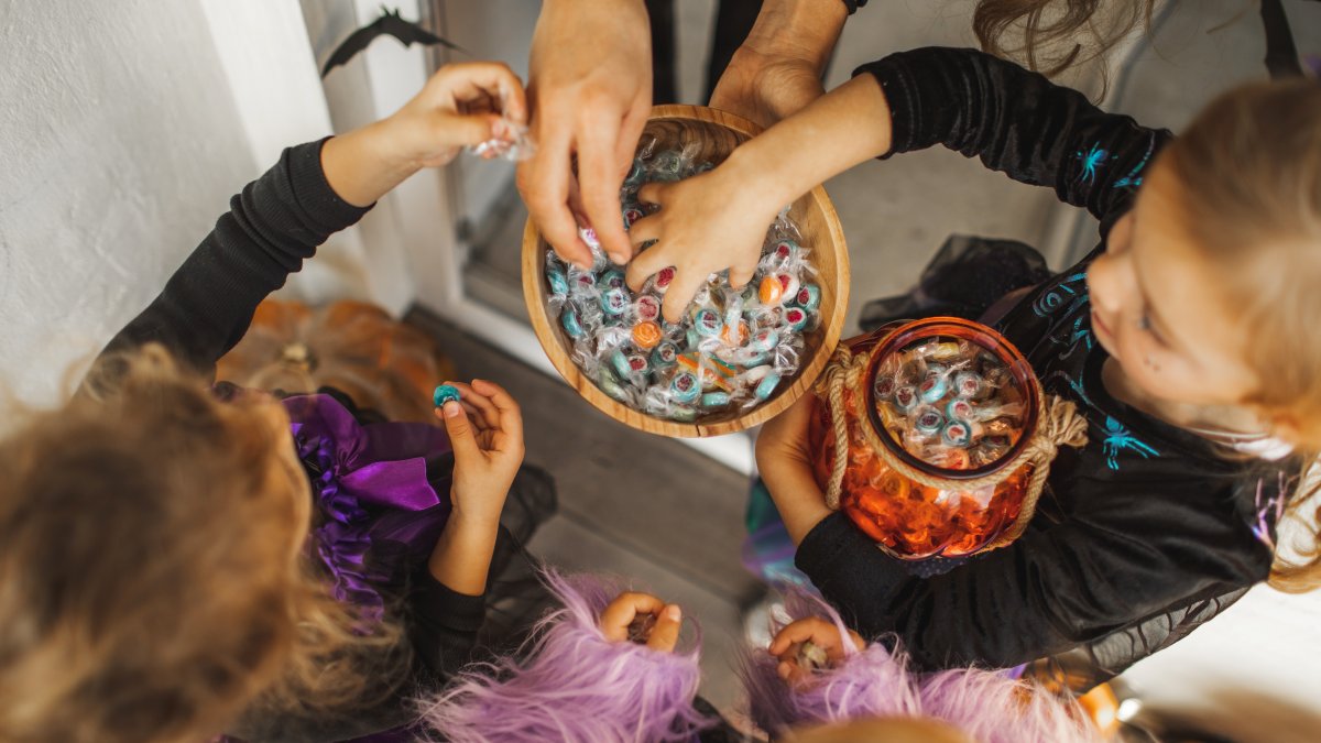 Most Americans eat their candy before Halloween, study shows
