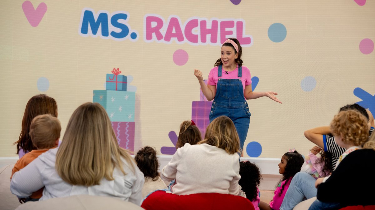 YouTuber Ms. Rachel reveals how much screen time kids should have YouTuber Ms. Rachel reveals how much screen time kids should have