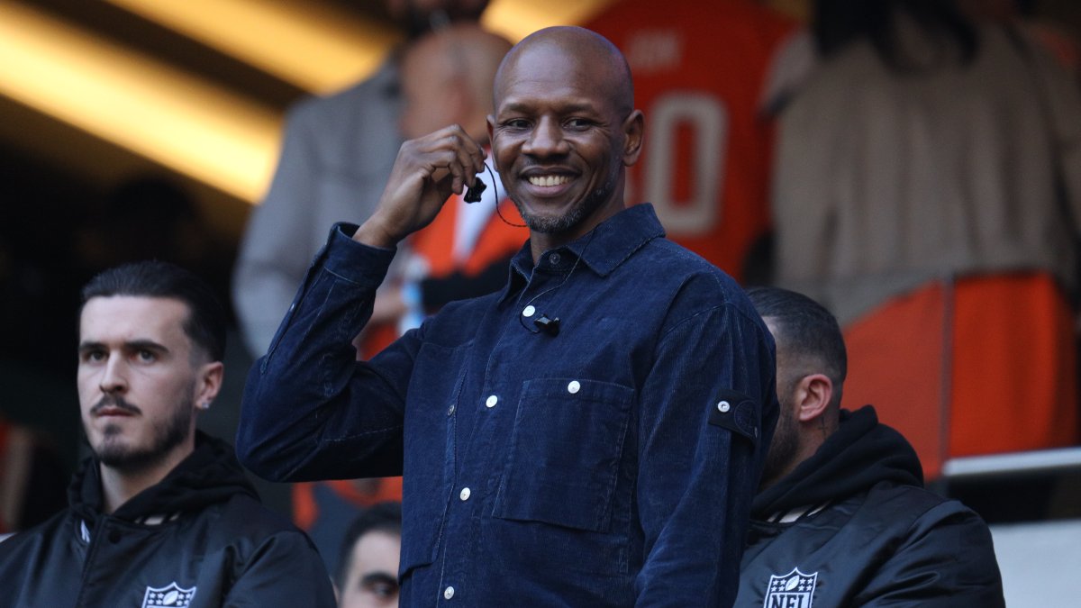 U.K. rapper Giggs takes center stage as NFL spices up international games with halftime shows