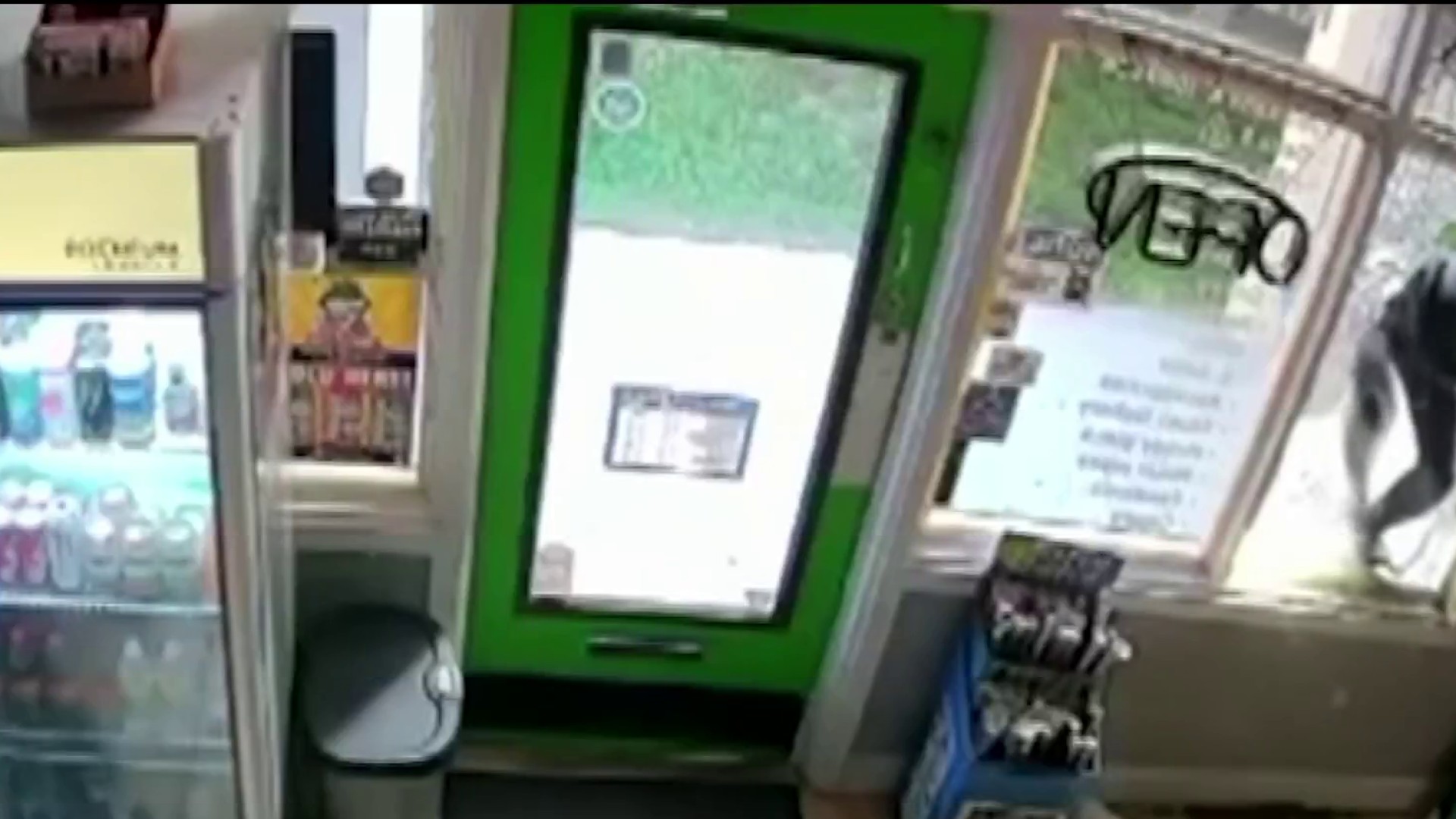 Smoke shop in Fort Lauderdale robbed a 2nd time following string of break-ins in Broward