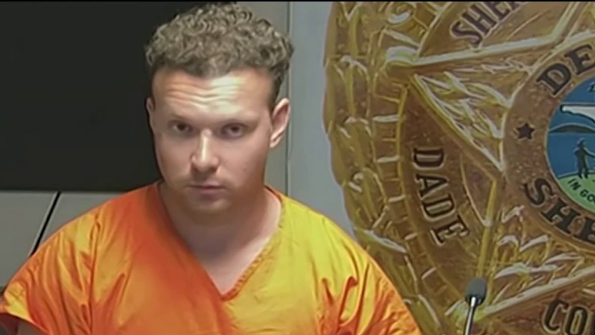 Man accused of intentionally hitting Miami Beach officer with electric ...