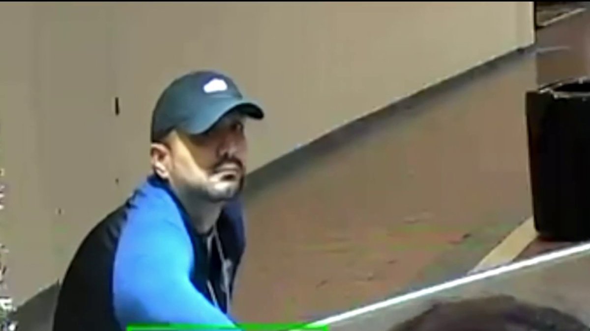 Surveillance video shows man stealing from jewelry counter in Miami ...