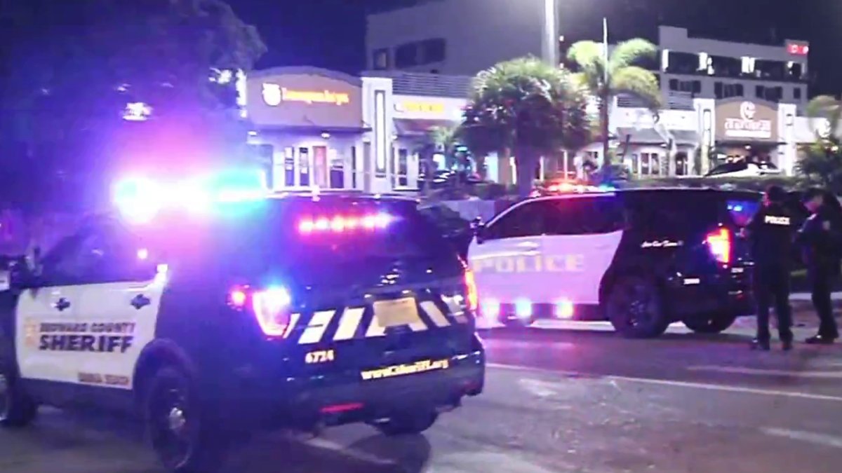 Video showed how police blocked off the shopping center and focused on GhostBar restaurant and nightclub.