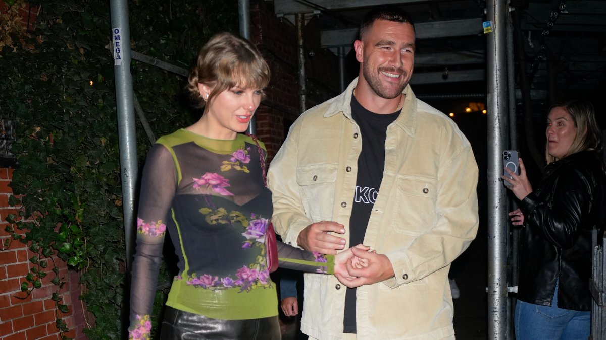 Taylor Swift and Travis Kelce's twinning date night is actually romantic