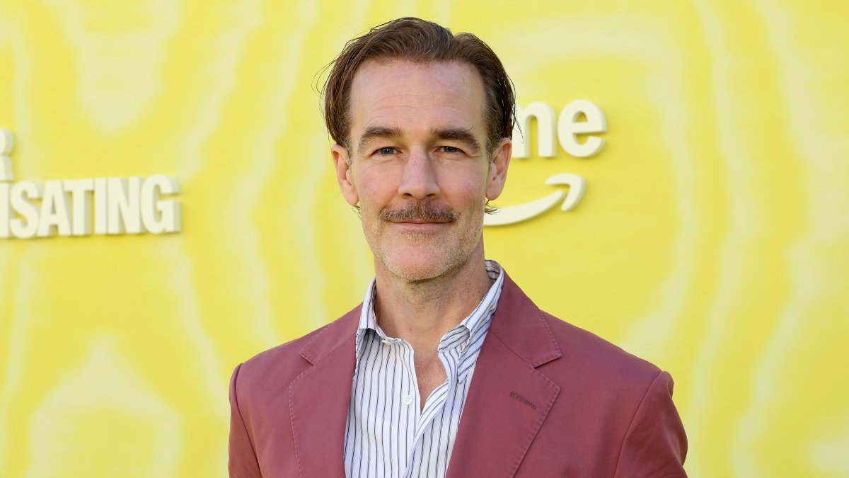 James Van Der Beek auctioning 'Dawson's Creek' items amid cancer battle