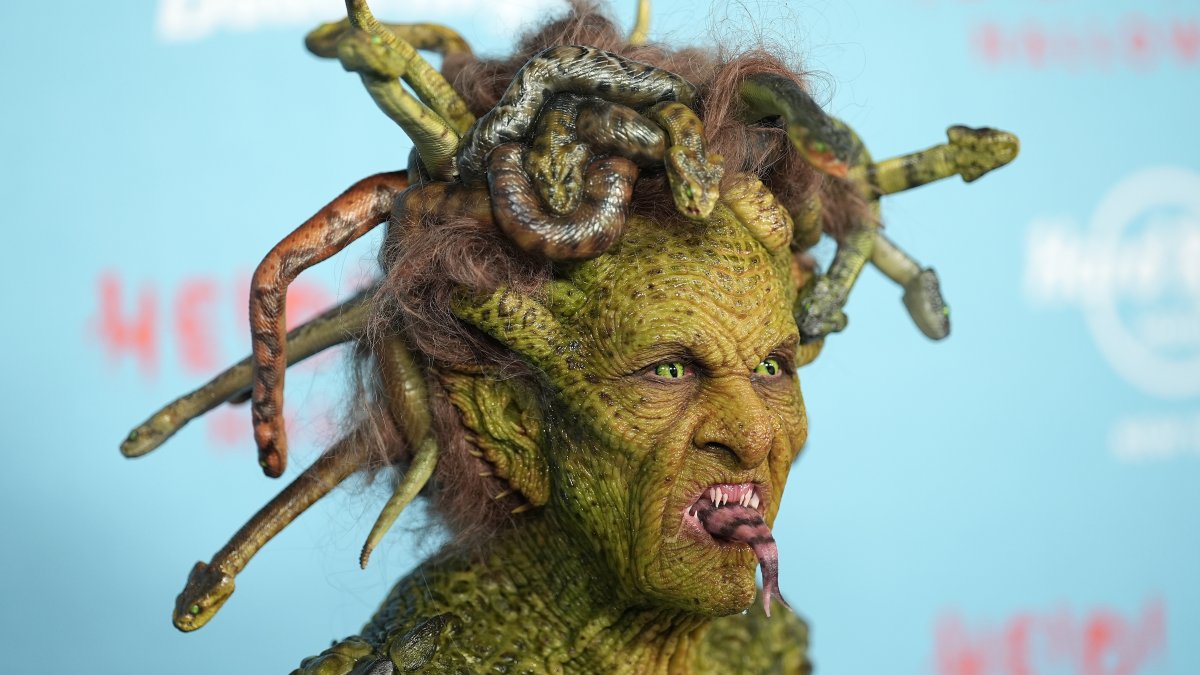 Heidi Klum's Medusa costume for Halloween 2025 is her creepiest yet
