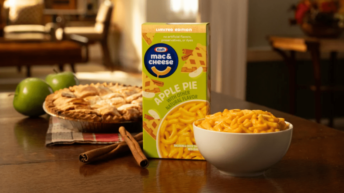 I tried Kraft’s Apple Pie-flavored Mac and Cheese and it kind of makes sense?