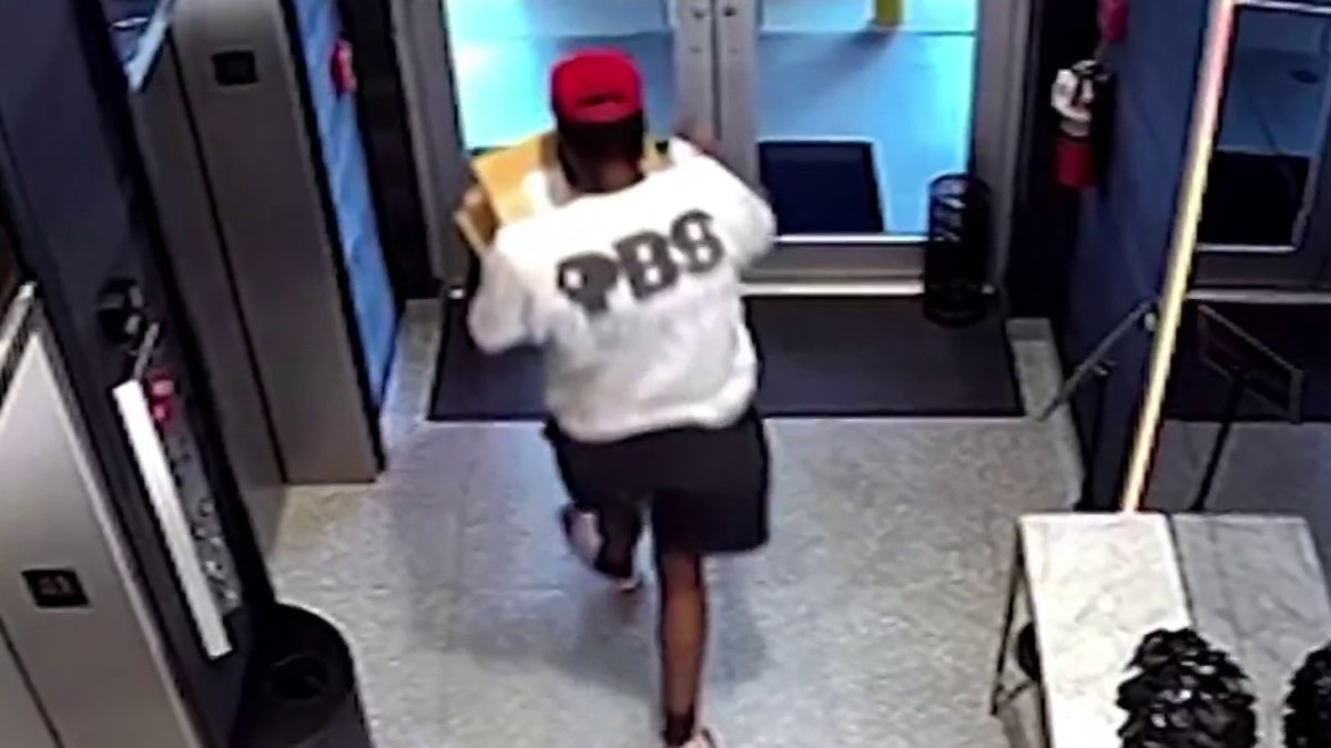 A delivery driver was caught on camera making an unauthorized pickup at a Miami building, and according to a witness, stealing hundreds of dollars worth of...