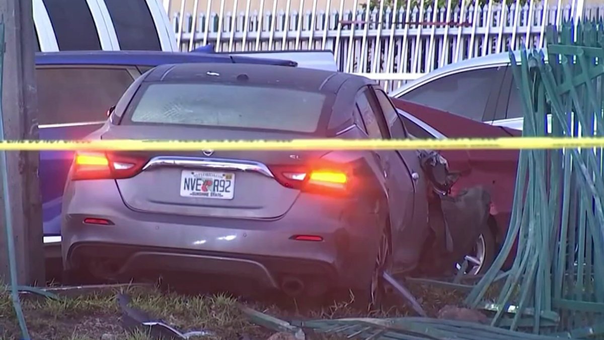 3 people rushed to hospital after multi-car crash in Flagami – NBC 6 ...