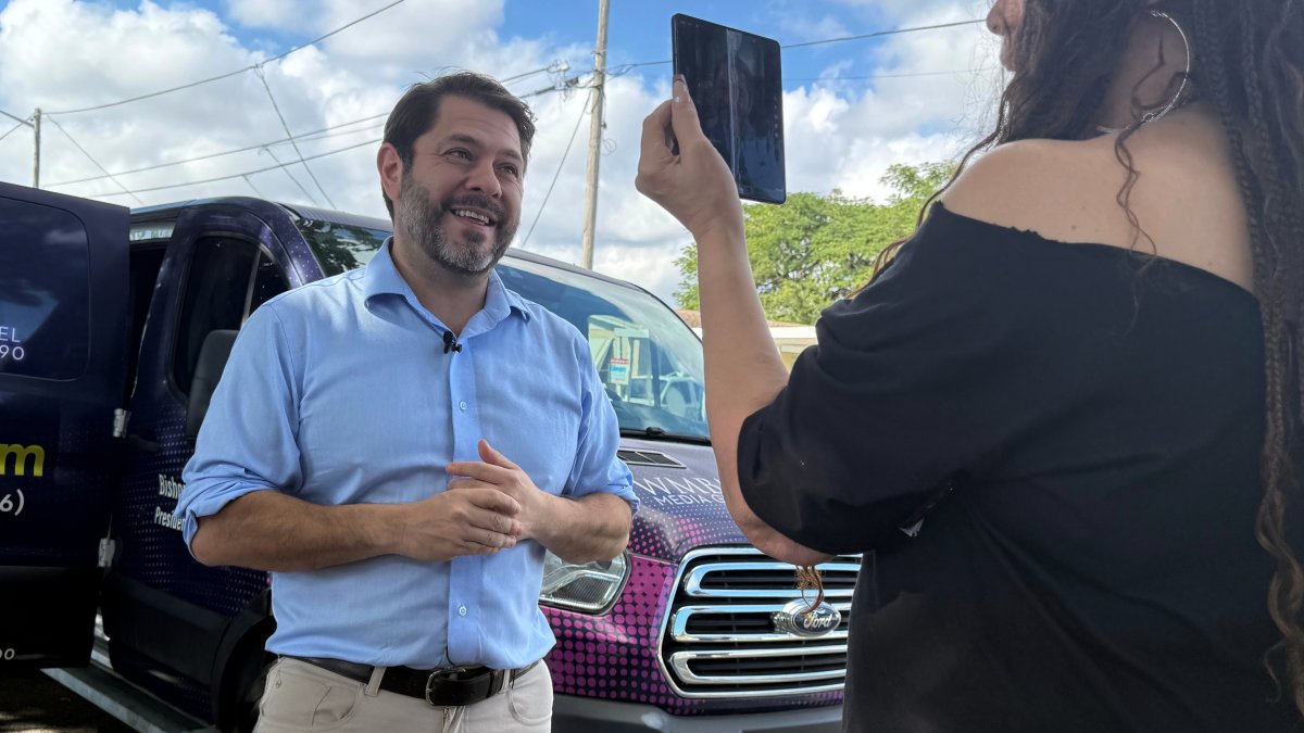 Sen. Ruben Gallego emerges as key Democratic figure in Latino voter outreach, including in Miami