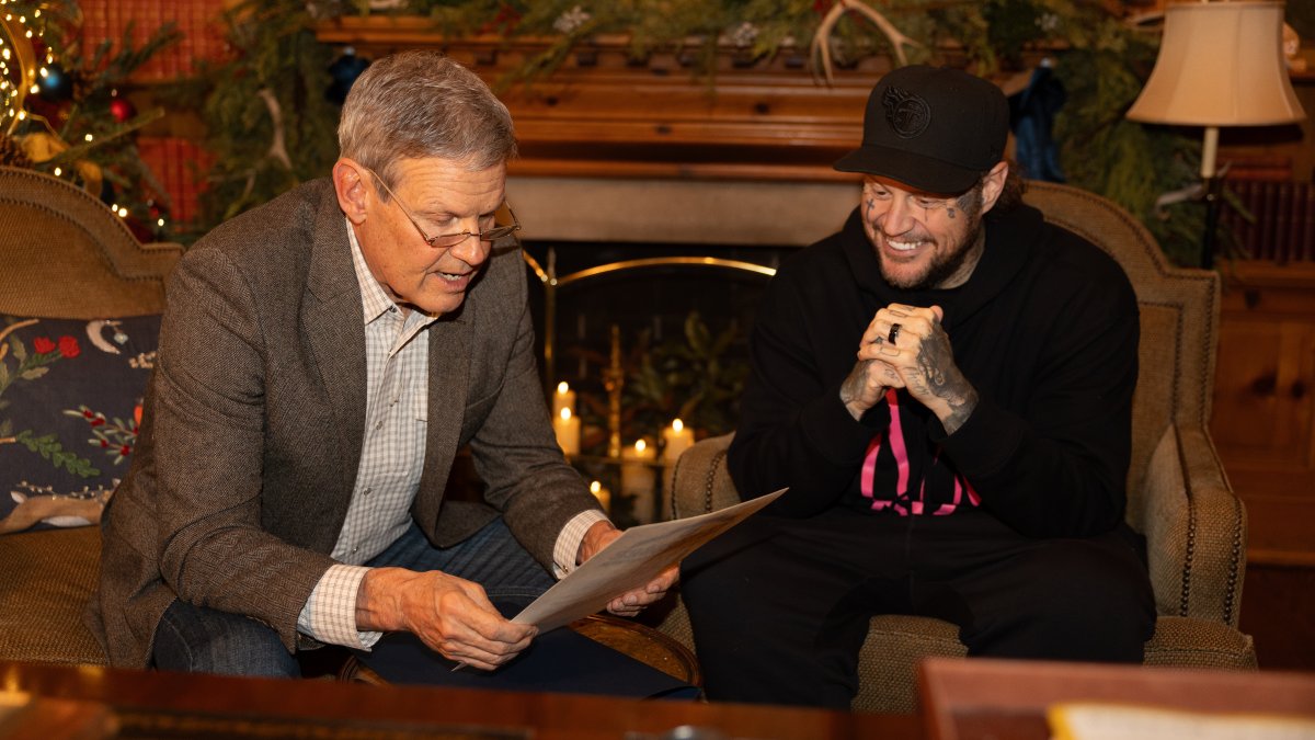 Tennessee governor pardons country star Jelly Roll, who has sought redemption from criminal past
