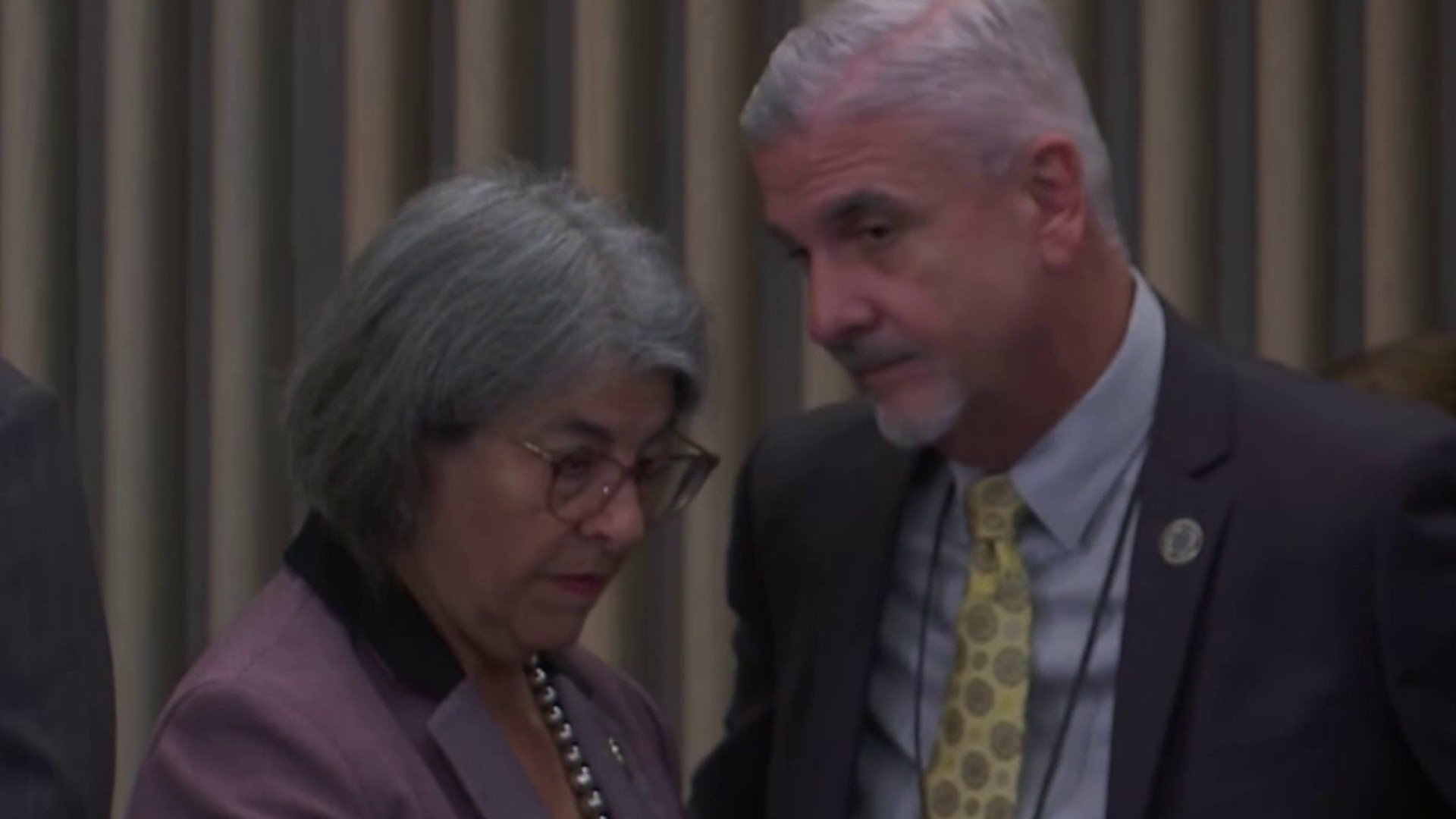 Effort underway to hold recall election to remove Miami-Dade mayor from office