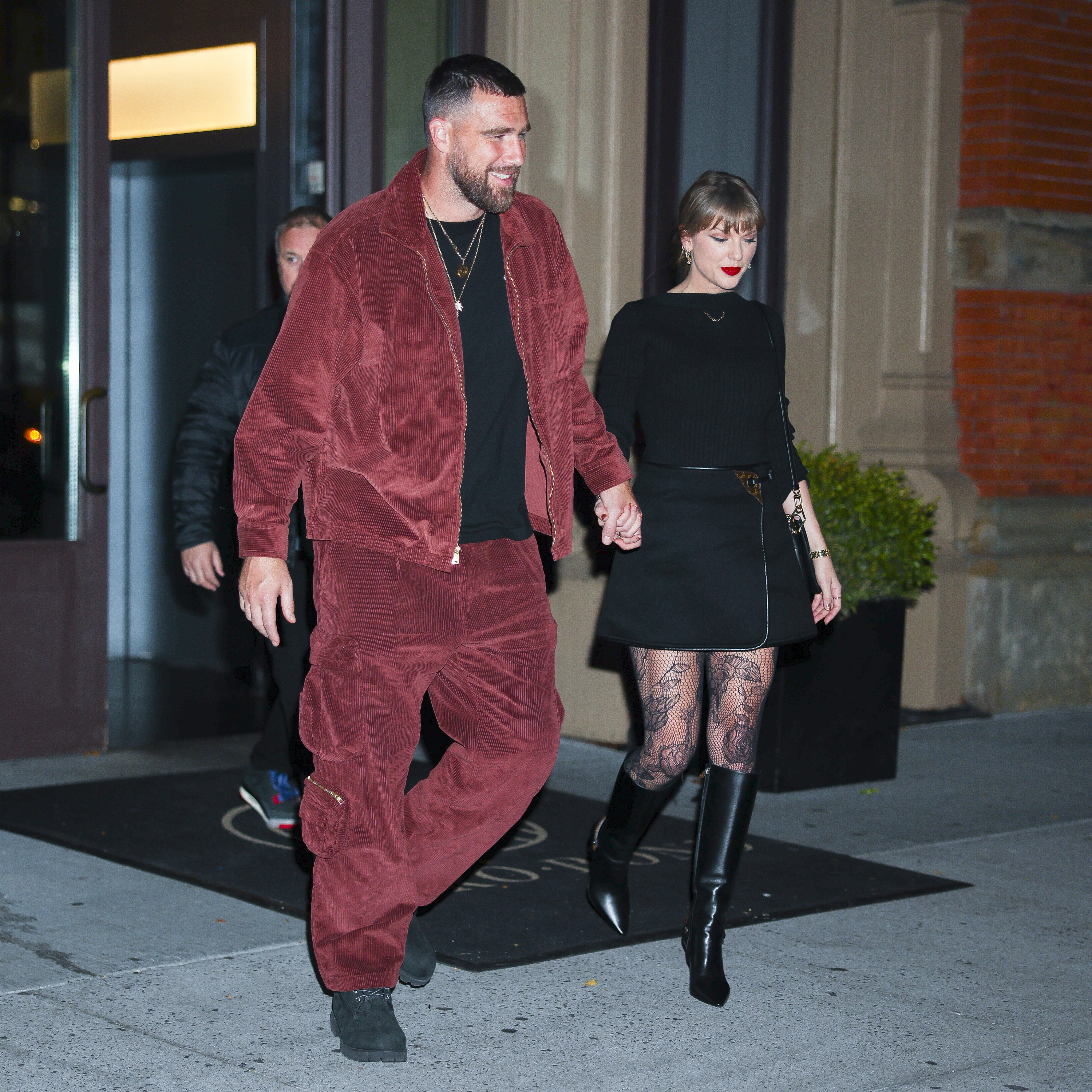 Taylor Swift reads aloud a romantic letter from Travis Kelce in 'Eras Tour' doc. What it says