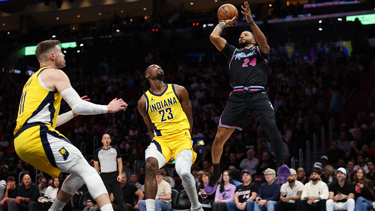 Heat run away in 4th quarter and beat Pacers 142-116