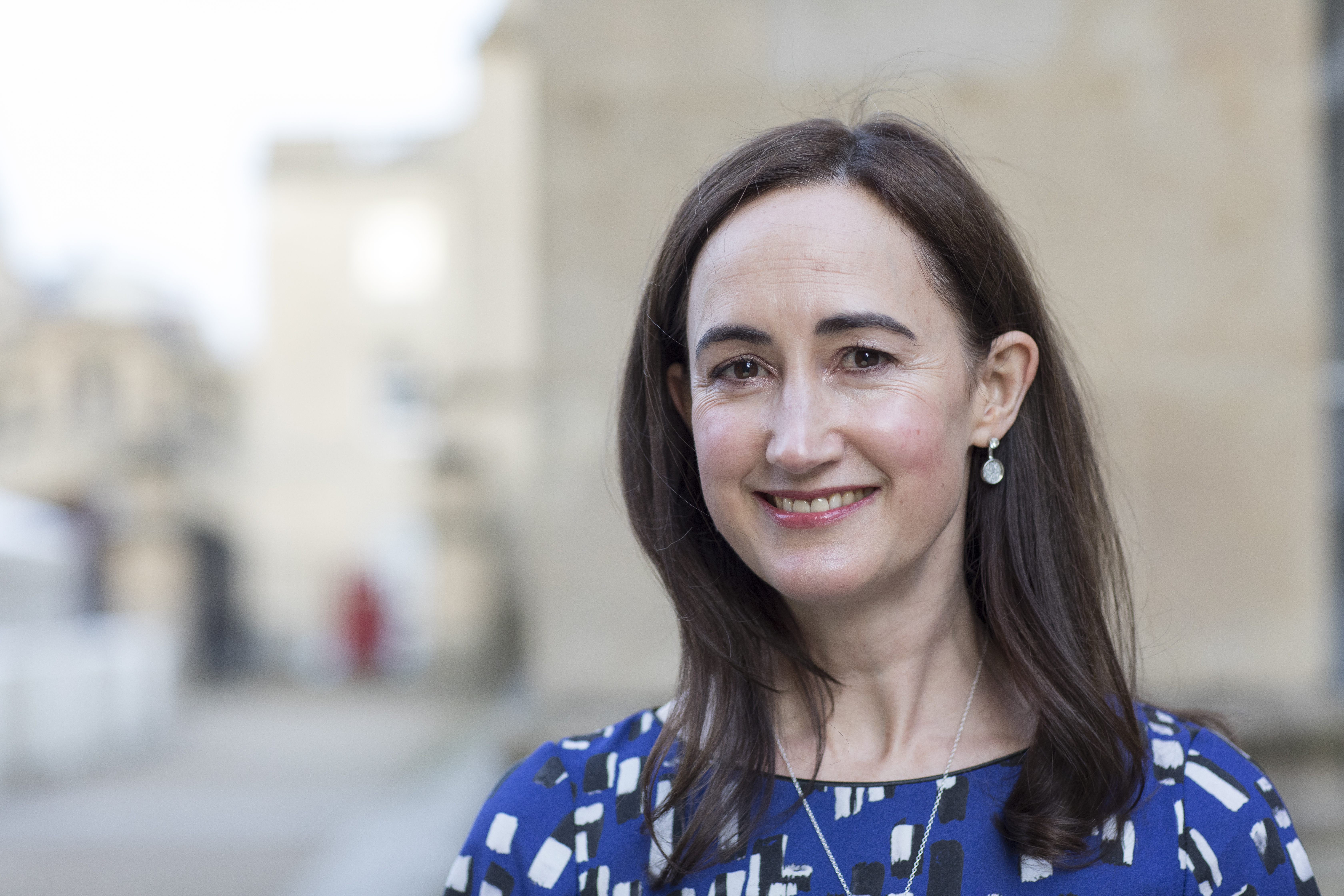 Sophie Kinsella, author of the best-selling 'Shopaholic' novels, dies at 55