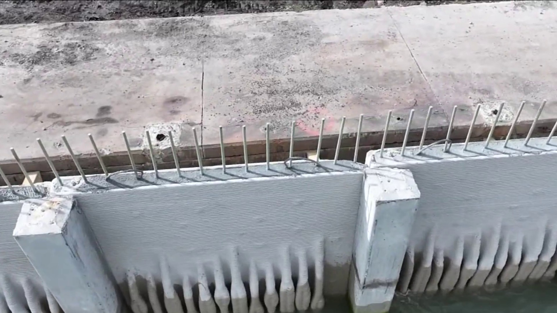 Specialized seawall installed in Miami Shores to reverse impacts of climate change