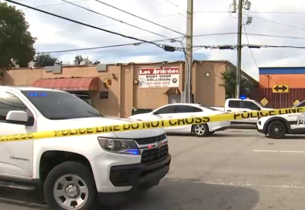 Man barricaded in Hialeah, SWAT responds after police tried to serve warrant