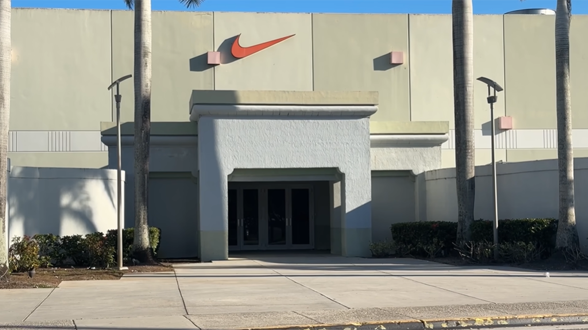 Fight erupts inside Nike store at Sawgrass Mills: Police