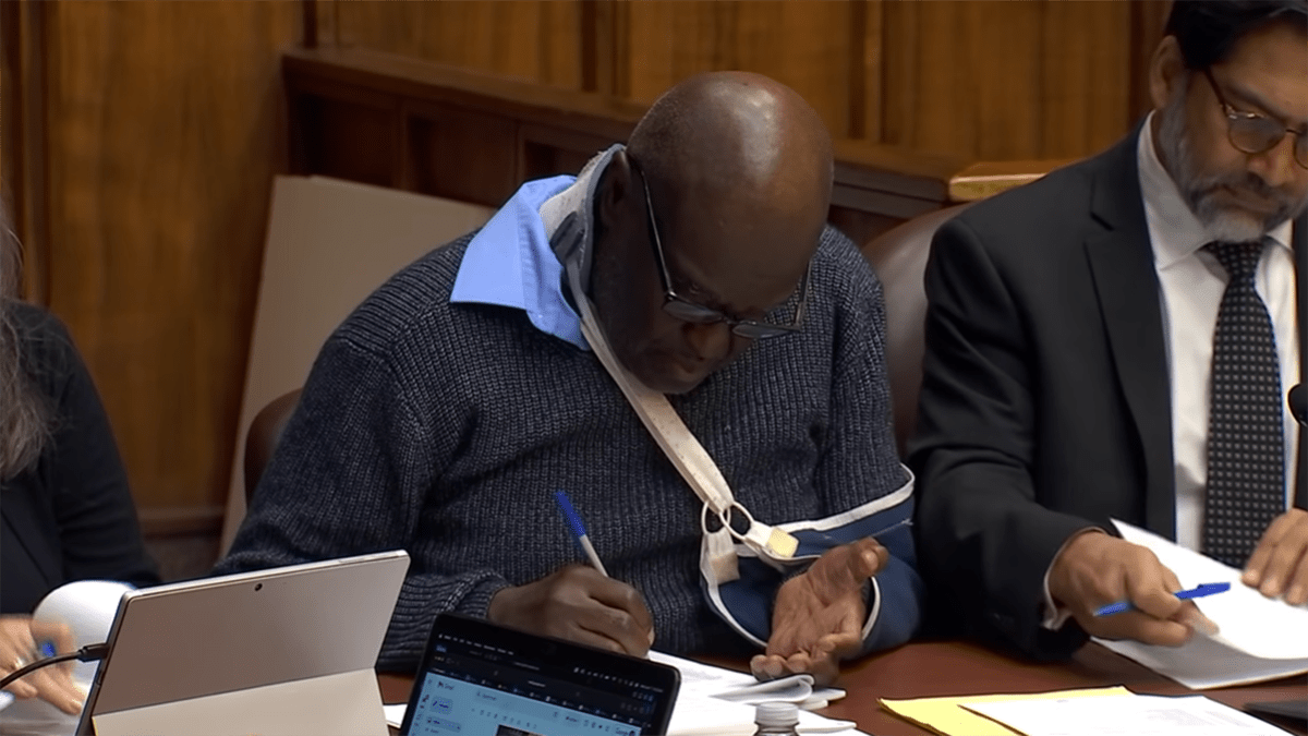 Man convicted of leaving girl to be eaten by gators may again face death sentence