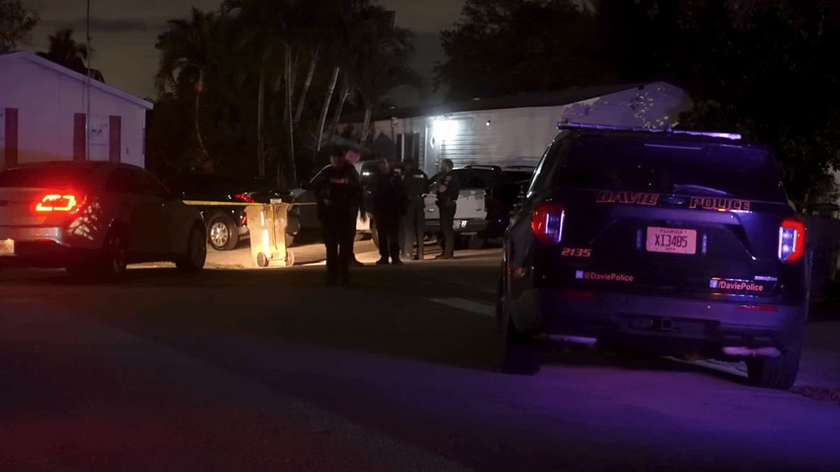 Suspect in custody after stabbing in Davie neighborhood: Police – NBC 6 ...