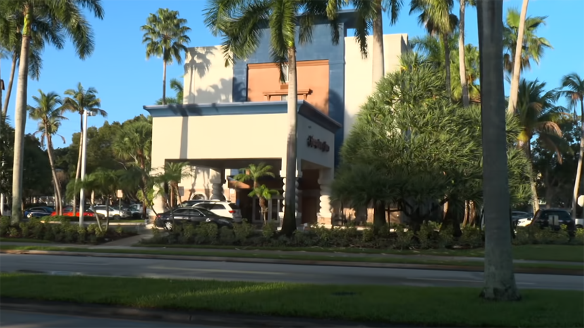 Police are investigating after a man was found dead in a Plantation hotel’s parking lot after a reported shooting Saturday night, officials said.