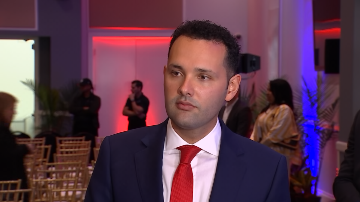 Hialeah mayor pushes back on city portrayal in Netflix's ‘The Rip'