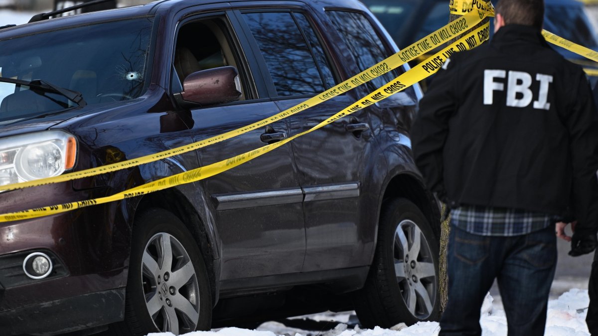 Live updates: ICE officer fatally shoots woman in Minneapolis – NBC 6 ...